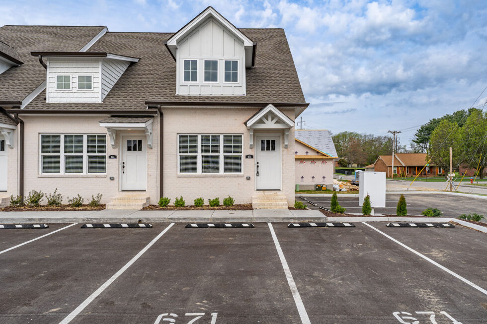 Glenview Apartments Bernhardt Rentals