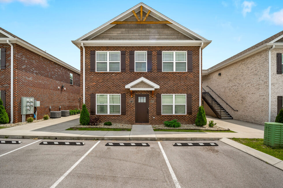 Apartments For Rent In Cookeville, TN + Condos, & Townhomes Bernhardt